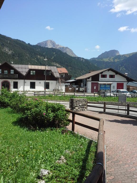 Appartamento Niki Campitello Campitello di Fassa Chambre photo