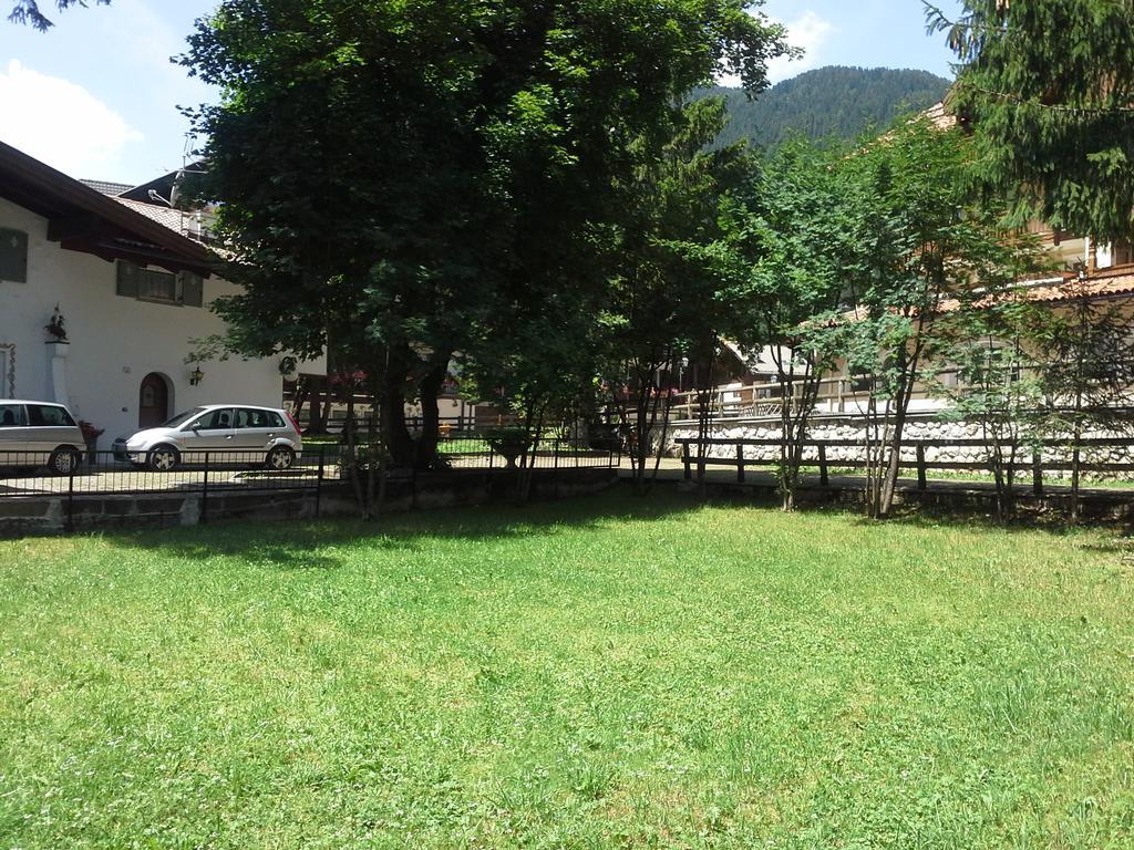 Appartamento Niki Campitello Campitello di Fassa Chambre photo