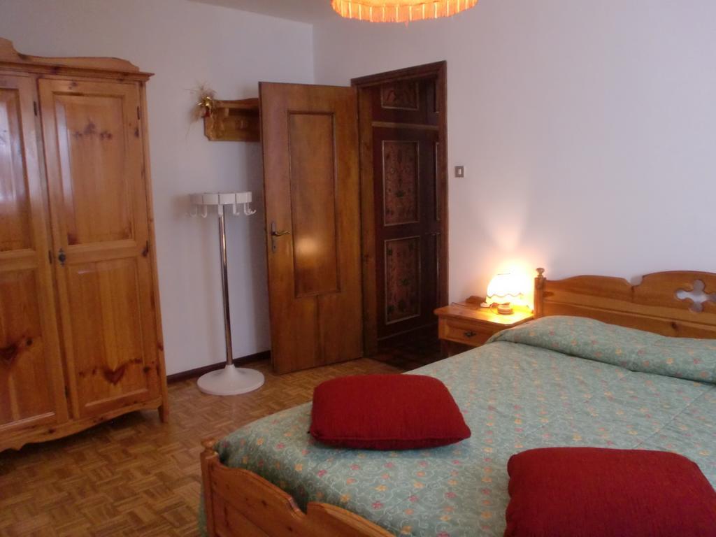 Appartamento Niki Campitello Campitello di Fassa Chambre photo