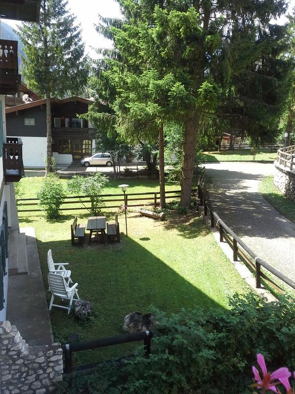 Appartamento Niki Campitello Campitello di Fassa Extérieur photo